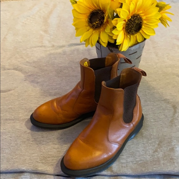 Doc Martin Flora Men’s size 8 large. Brown - Picture 4 of 4